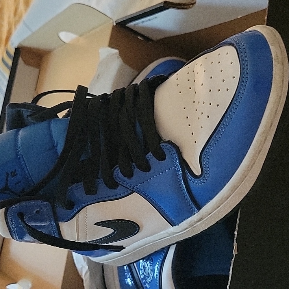 Air Jordan 1 Mid